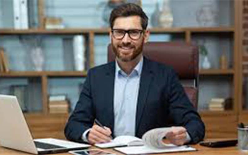 چه کسانی برای رشته مدیریت مناسباند